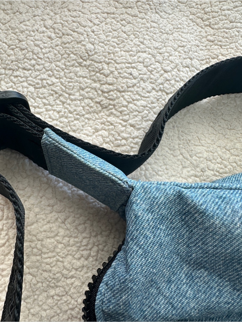 Baggu Digital Denim Medium Cargo Crossbody Bag - Picture 10 of 14
